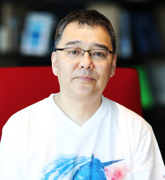 渡辺 哲也
